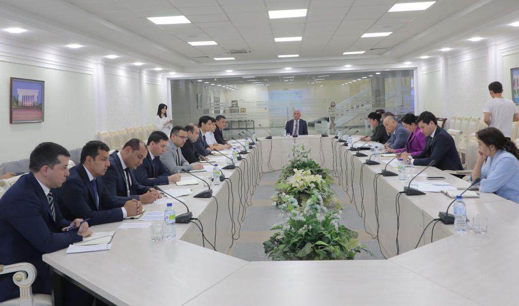 Обсуждены работы в рамках стратегии "Цифровой Узбекистан — 2030"